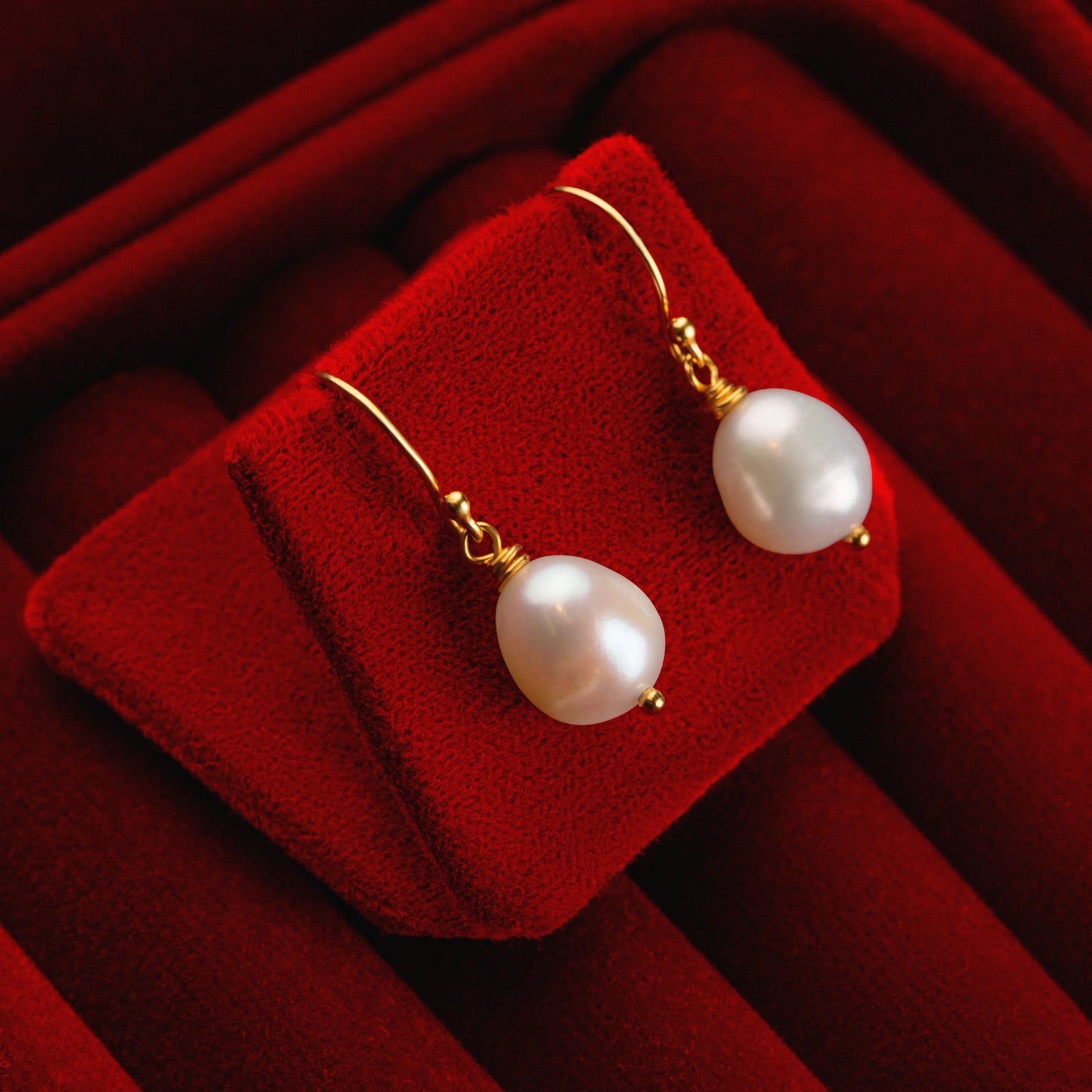 Perle Drop Earrings